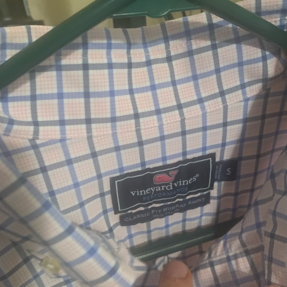 Vineyard Vines Men’s LS Murray style Size Blue/Pink striped - Picture 3 of 3